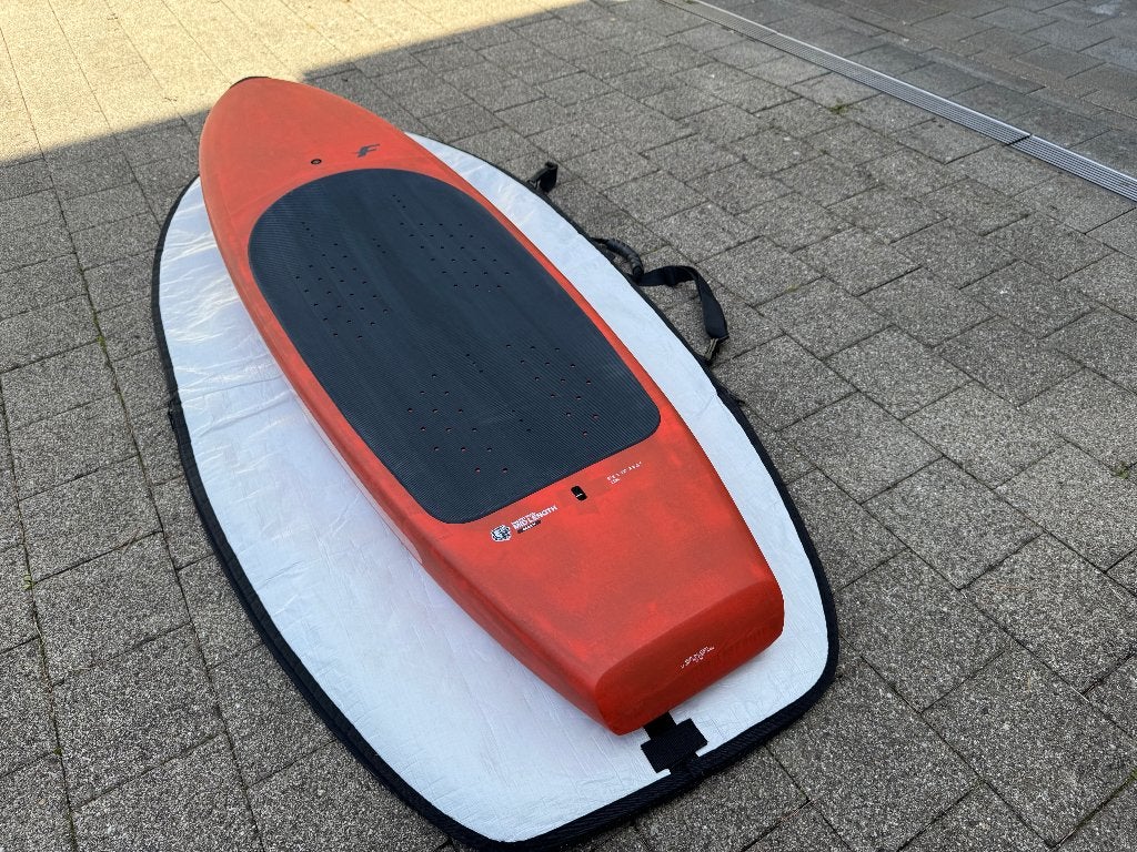 F-One Midlength Carbon 6.6 115 Liters 2026, Watersport en Boten, Ophalen of Verzenden, Nieuw, Wingsurf-board