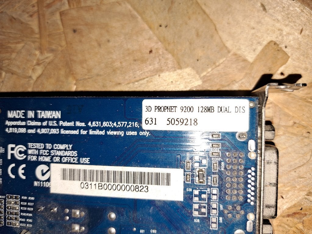 Hercules 3D Prophe ATI Radeon 9200, AGP, 128 MB, Computers en Software, Ophalen of Verzenden, Gebruikt, VGA
