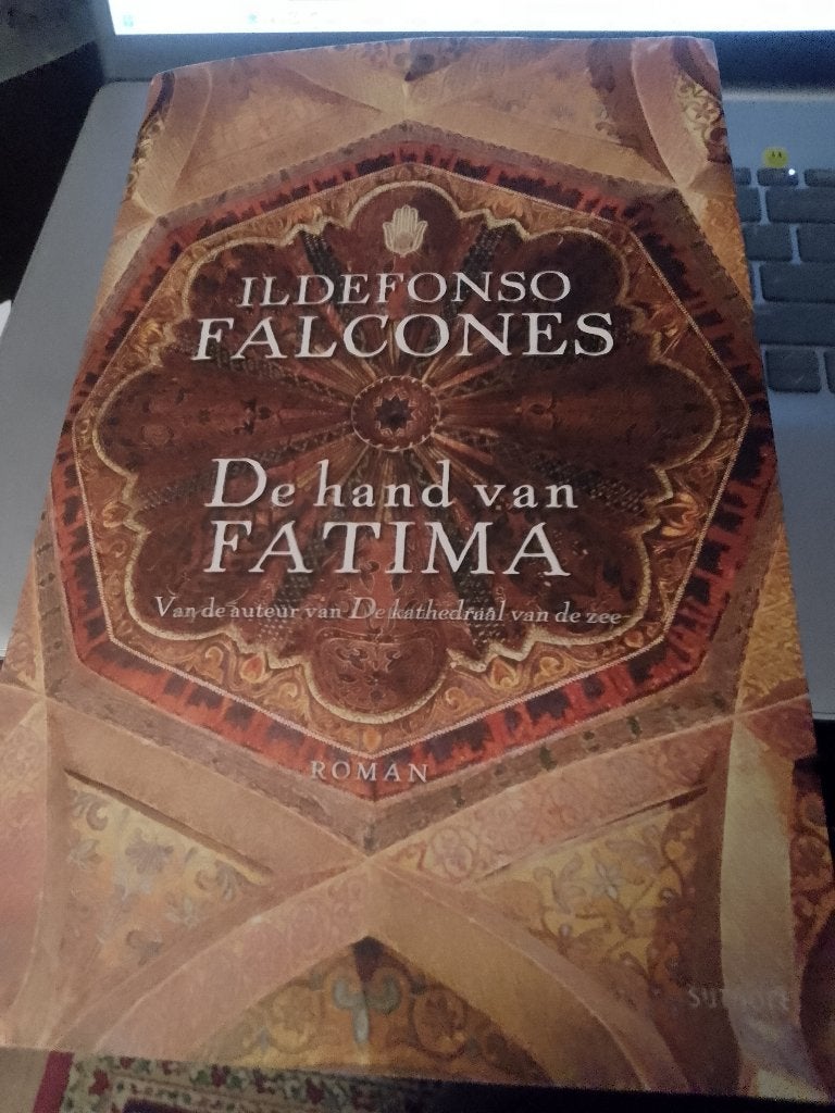 boek  de hand van fatima       falcones, Ophalen of Verzenden