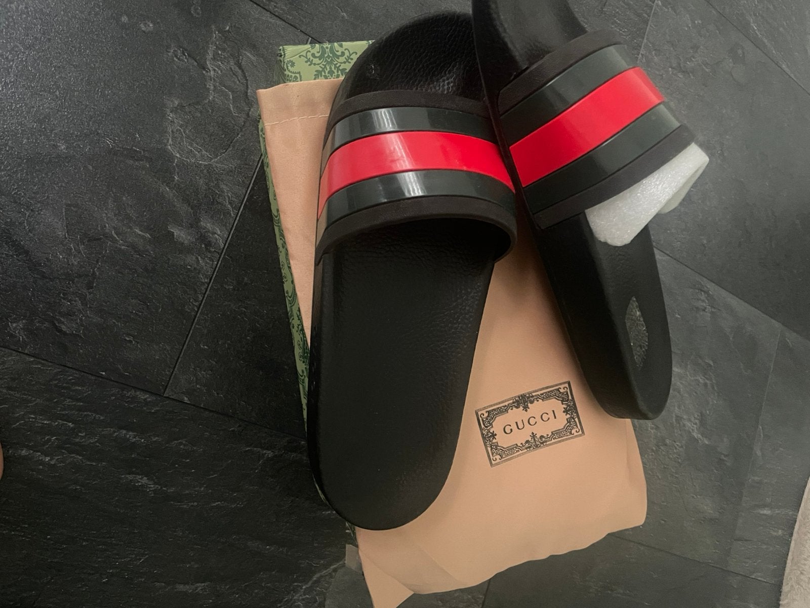 Gucci slippers, Ophalen, Zwart, Boots, Gedragen