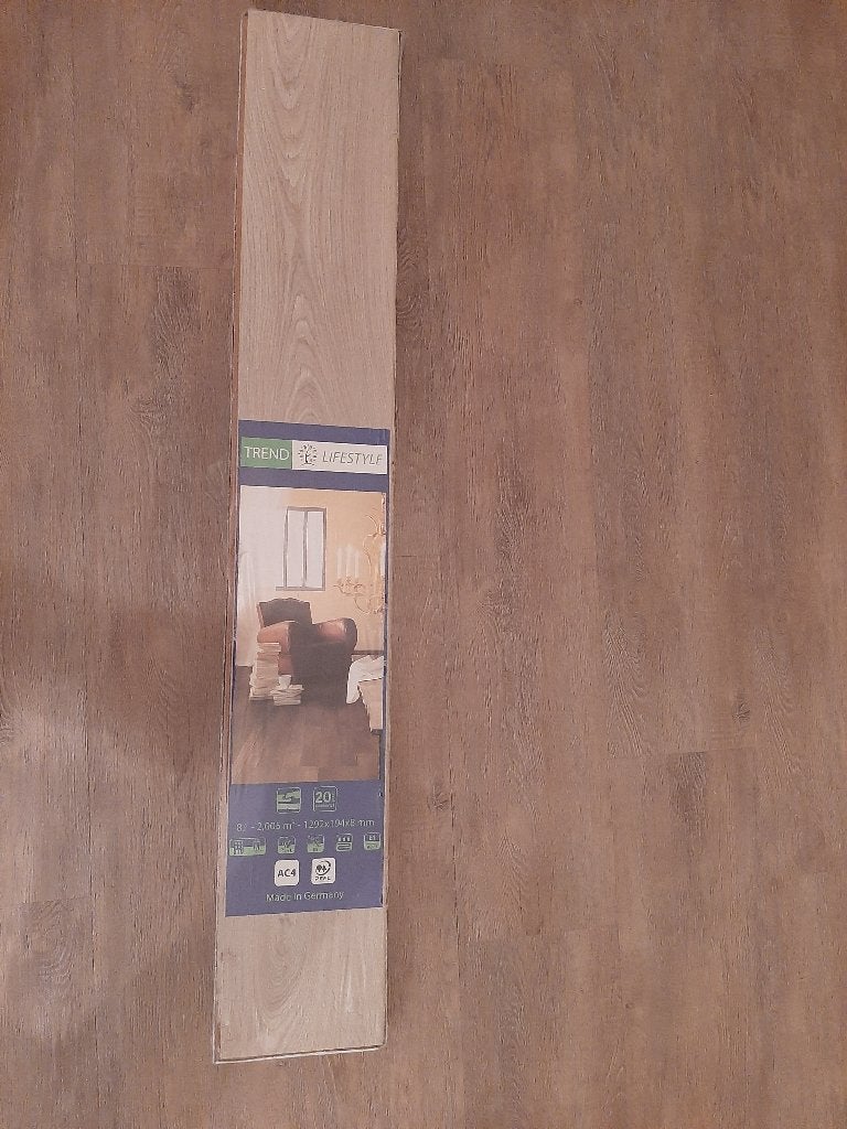 laminaat gratis afhalen, Beige, Nieuw, Laminaat, Hout
