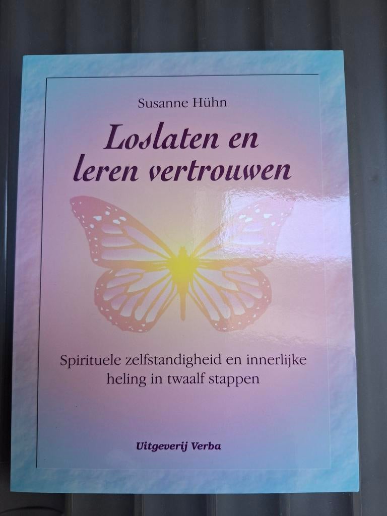 S. Hühn - Loslaten en leren vertrouwen, Achtergrond en Informatie, Ophalen of Verzenden, Zo goed als nieuw, S. Hühn