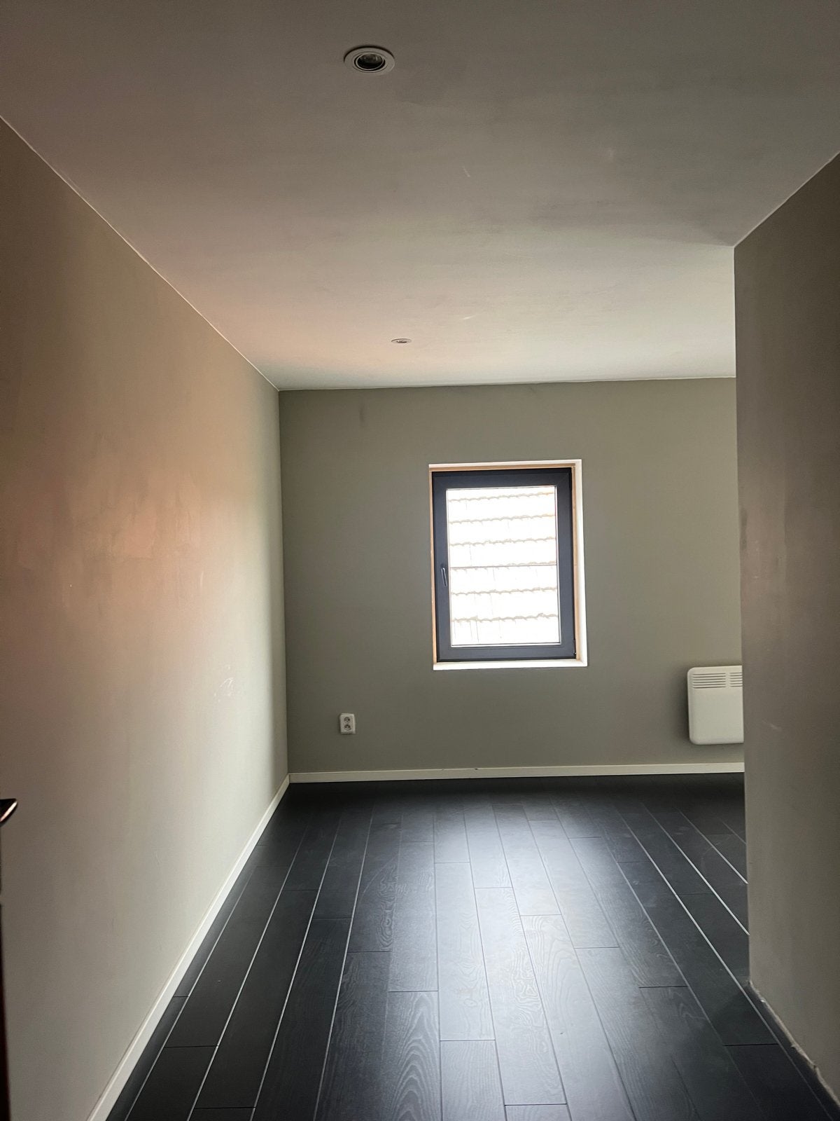 Zwart laminaat nog helemaal nieuw!!, Gebruikt, 50 tot 150 cm, Ophalen of Verzenden, 10 m² of meer