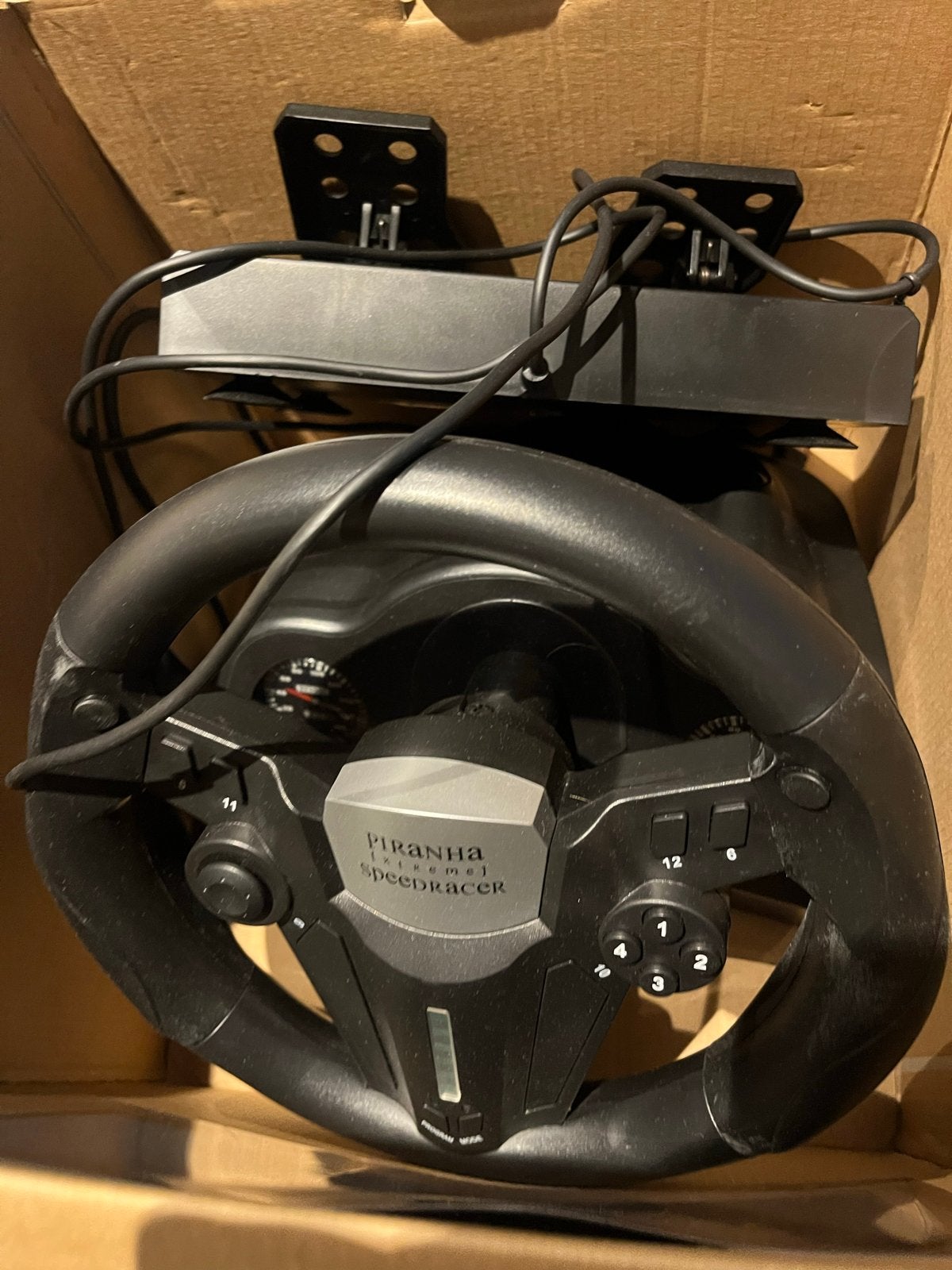 Piranha Racingwheel met pedalen voor PC, Spelcomputers en Games, Ophalen of Verzenden
