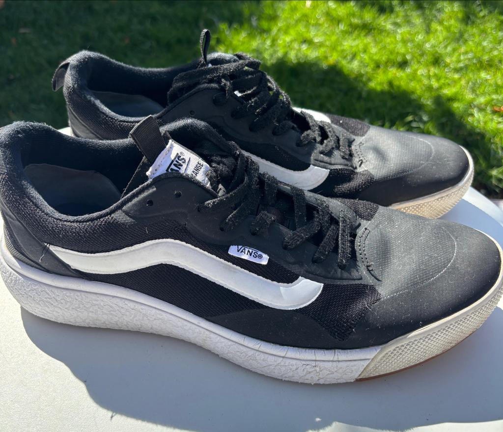 Vans Ultrarange EXO Sneakers - Maat 44 - Zwart, Ophalen of Verzenden, Gedragen, Zwart, Sneakers of Gympen