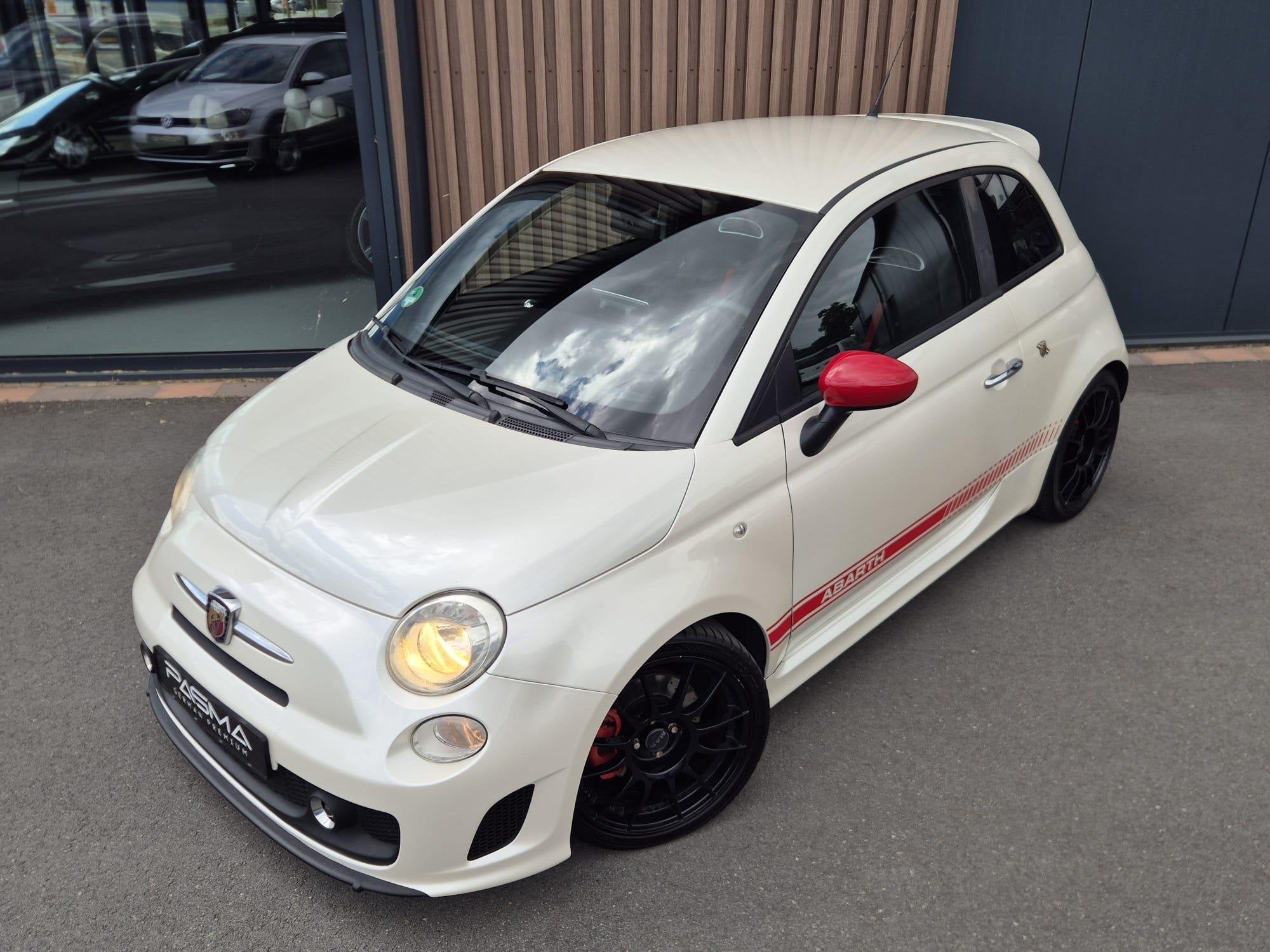 Fiat 500 1.4-16V T-Jet Abarth | Airco | Bleutooth | Nieuwe D, Voorwielaandrijving, Bedrijf, Handgeschakeld, 1368 cc