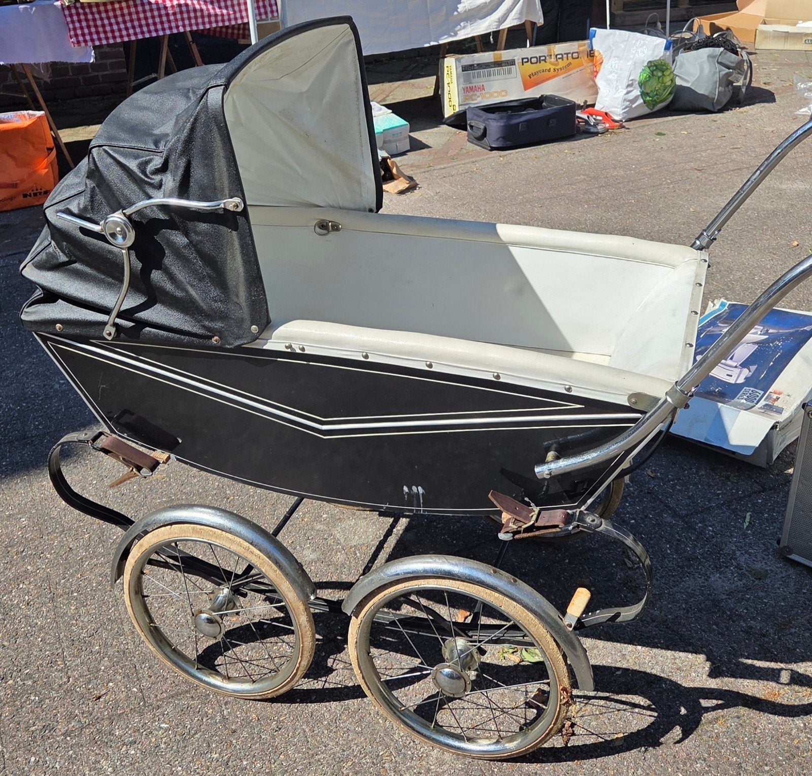 Vintage Mutsaers kinderwagen - Zwart met witte accenten, Kinderen en Baby's, Kinderwagens en Combinaties, Ophalen, Overige merken
