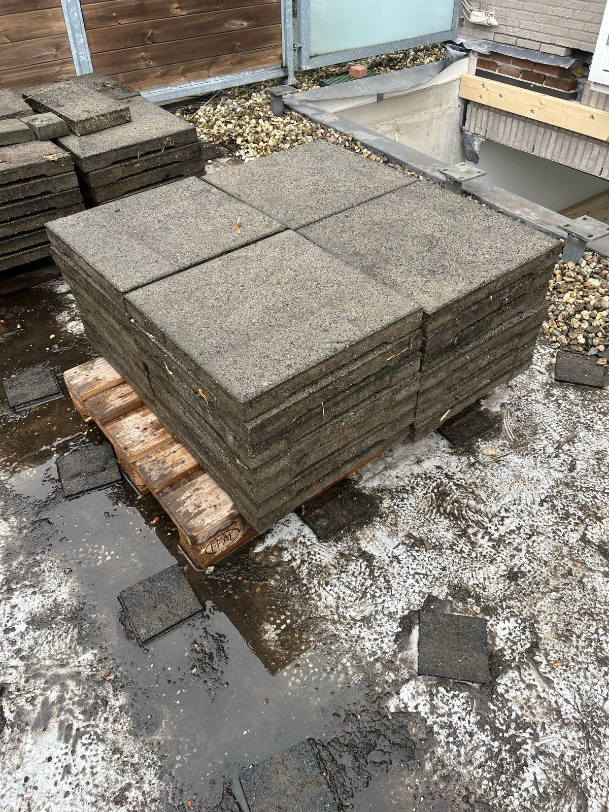 226 Terrastegels 50x50 cm - Gebruikt, ideaal voor dakterras, Ophalen, Gebruikt, Beton, Terrastegels