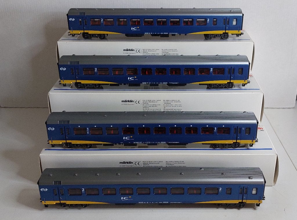 Marklin 42641 en 42642 Set van 4 IC+ rijtuigen *Nieuw* (09), Wisselstroom, Treinset, Nieuw, Ophalen of Verzenden