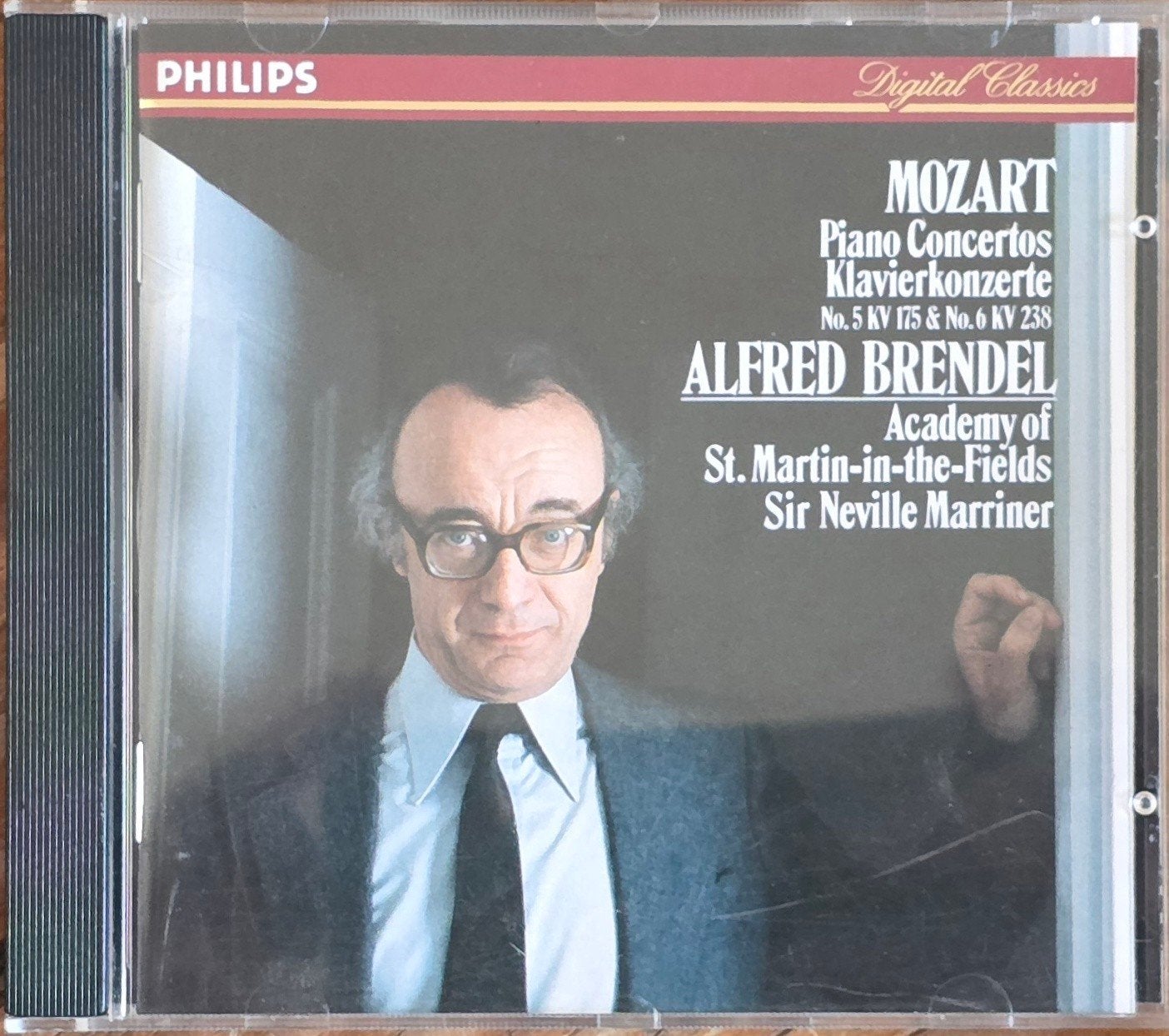 Mozart Piano Concertos #2 & #6 - Alfred Brendel CD, Ophalen of Verzenden, Classicisme, Zo goed als nieuw, Orkest of Ballet