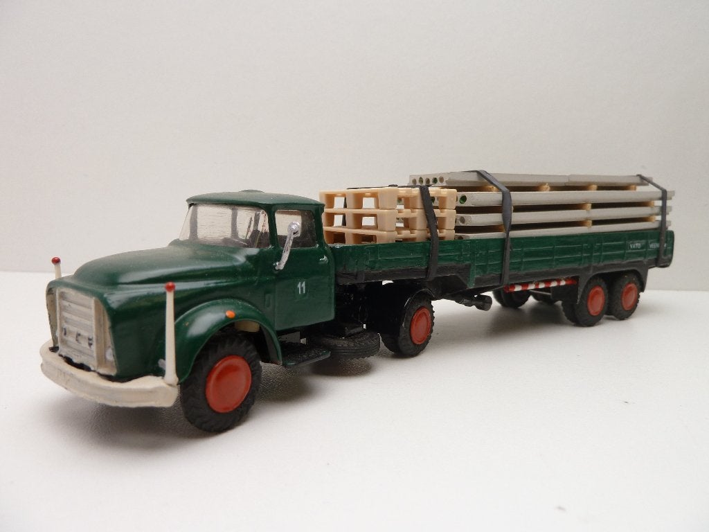 DAF torpedo met zwanehalstrailer  '' Lion Car code 3, Hobby en Vrije tijd, Ophalen of Verzenden, Gebruikt, Bus of Vrachtwagen
