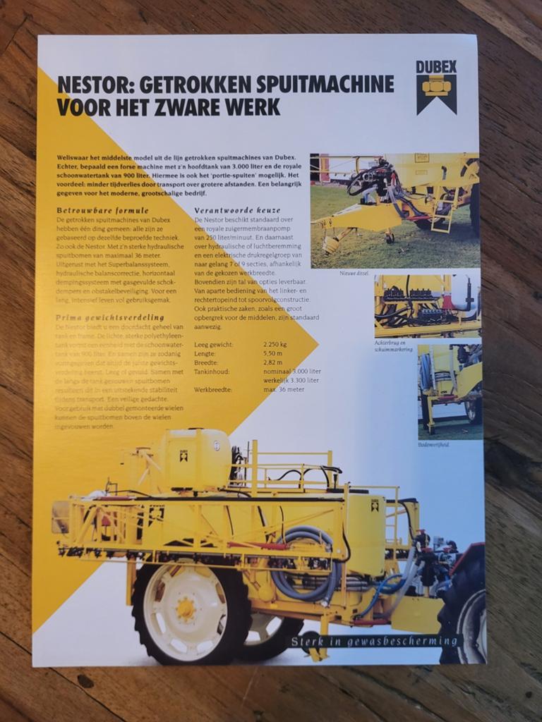 tractor folder DUBEX Nestor getrokken spuitmachine, Boeken, Catalogussen en Folders, Ophalen of Verzenden, Zo goed als nieuw