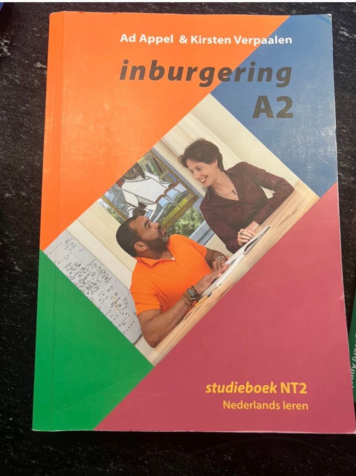 Inburgering A2 studieboek NT2  Ad Appel, Ophalen of Verzenden, Alpha, Gelezen, Overige niveaus