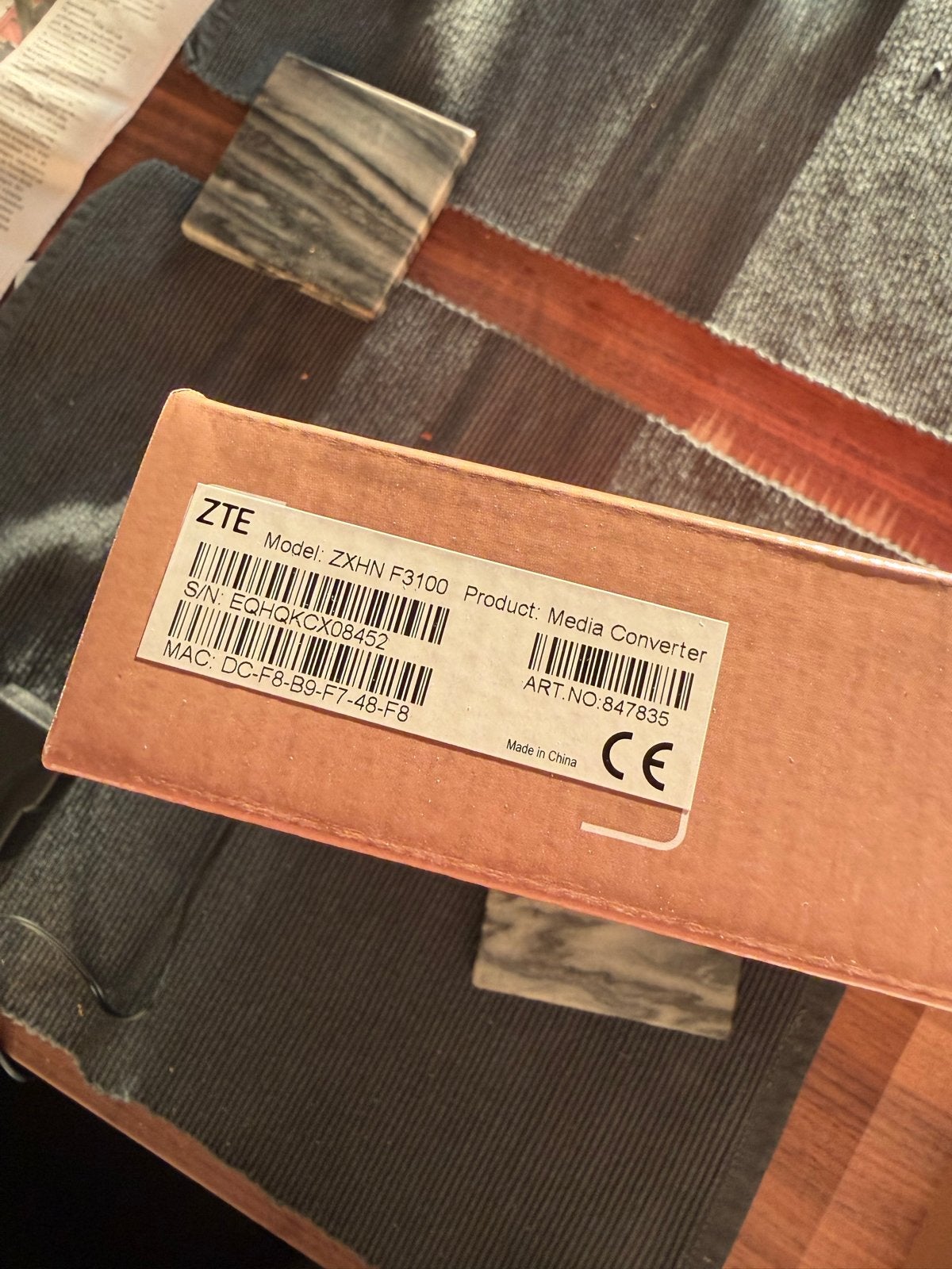 ZTE ZXHN F3100 Media Converter, Computers en Software, Ophalen of Verzenden, Zo goed als nieuw, Router