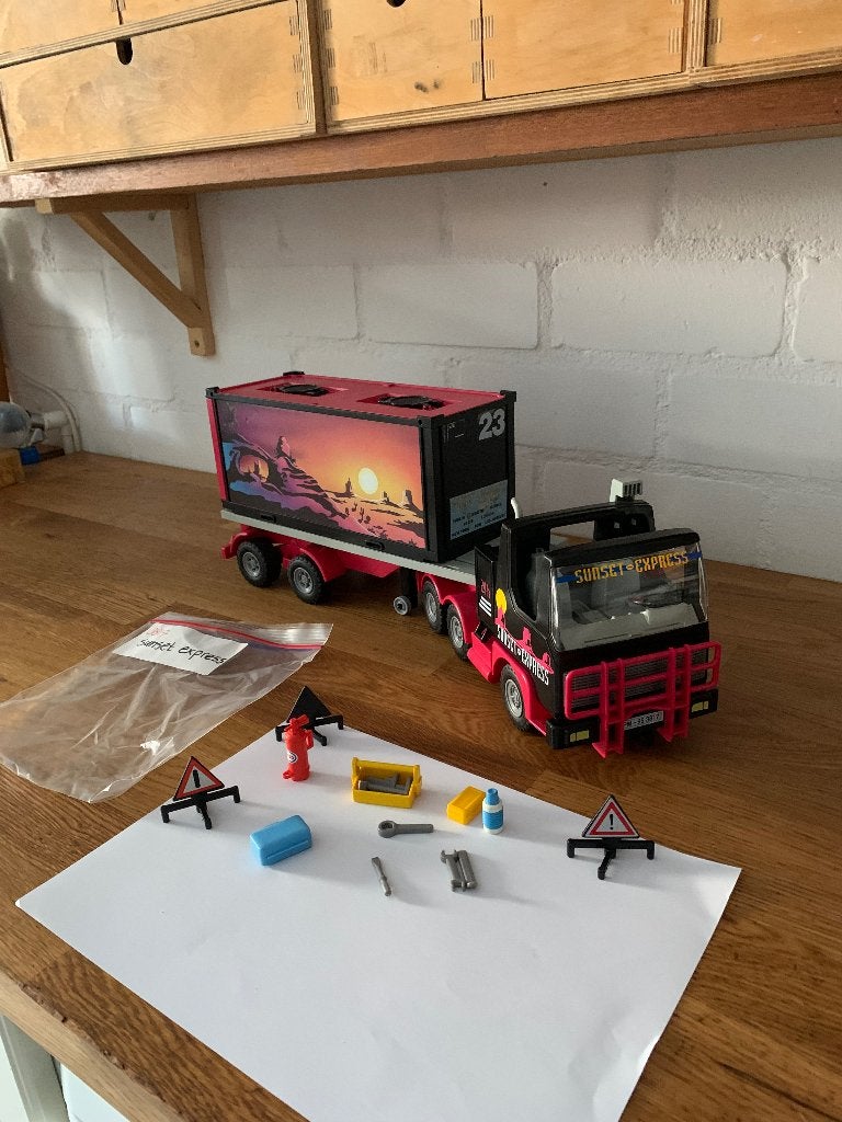 Playmobil Sunset Express Vrachtwagen en Esso Tankstation, Kinderen en Baby's, Gebruikt, Complete set, Voertuig, Ophalen of Verzenden
