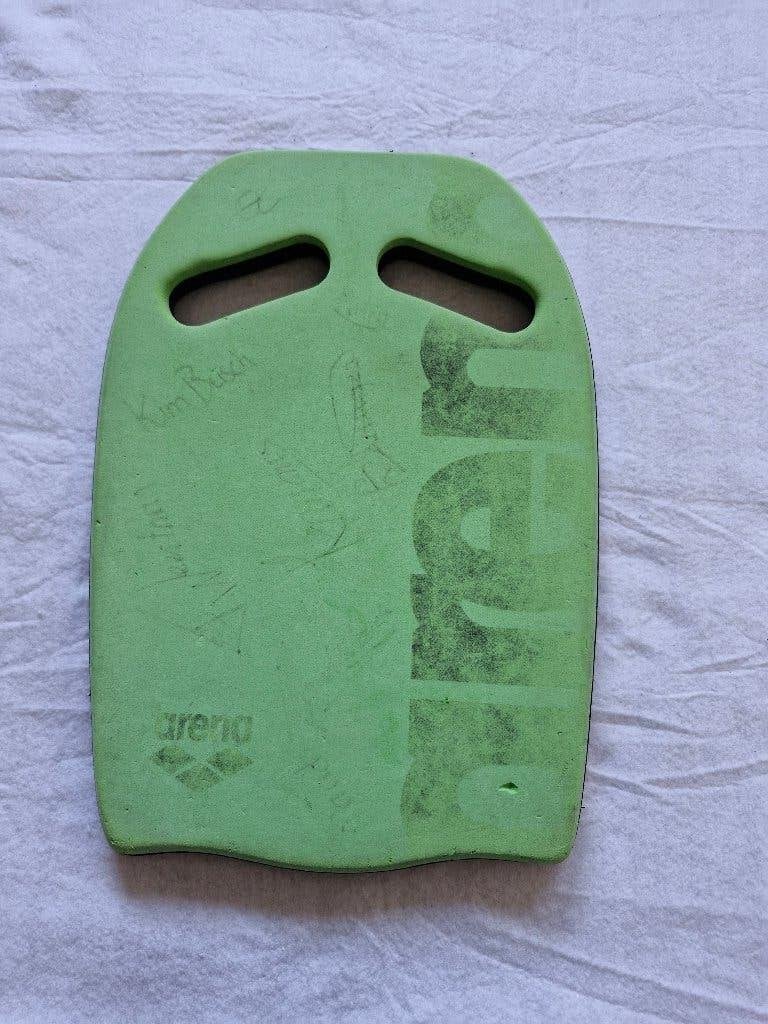 Arena kickboard incl handtekeningen, Kleding | Heren, Badmode en Zwemkleding, Ophalen of Verzenden, Groen, Arena