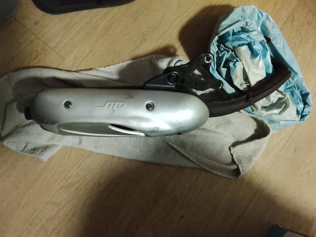 Peugeot speedfight 2 sito plus  uitlaat, Ophalen of Verzenden, Gebruikt, Uitlaat, Peugeot