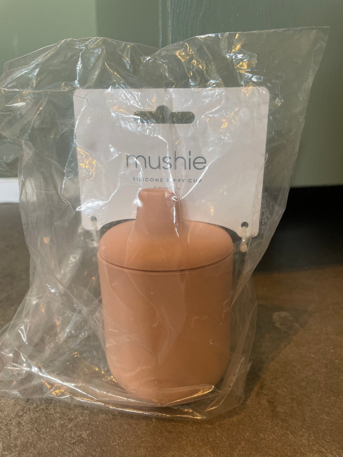 Nieuwe Mushie siliconen tuitbeker, Overige merken, Nieuw, Ophalen of Verzenden, Drinkbeker