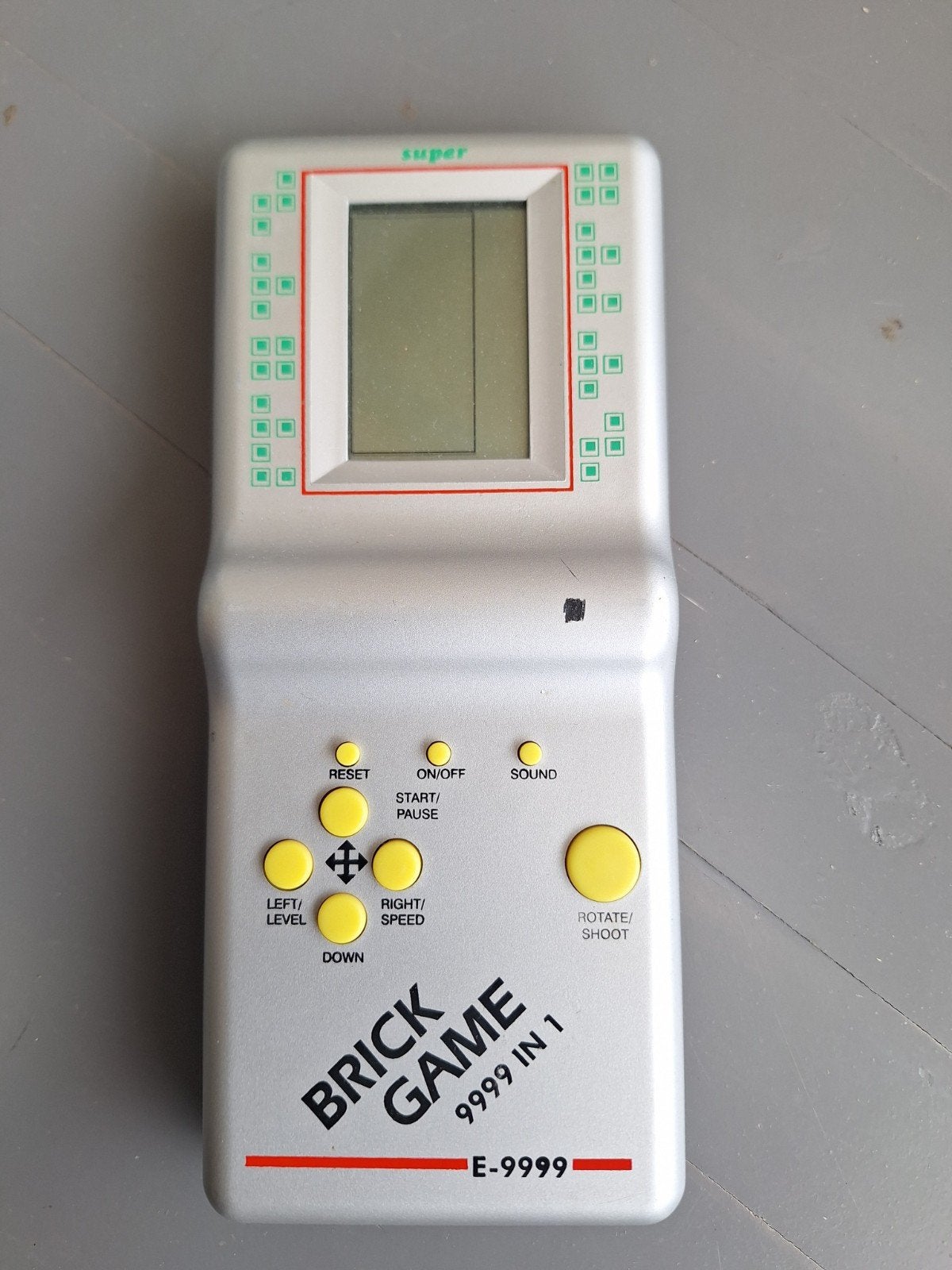 Super Brick Game E-9999 - Klassieke Handheld Console, Ophalen of Verzenden, Gebruikt