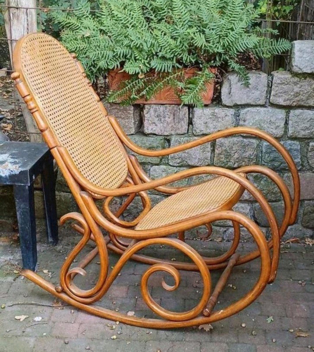 Antieke Thonet Schommelstoel in Topstaat, Ophalen