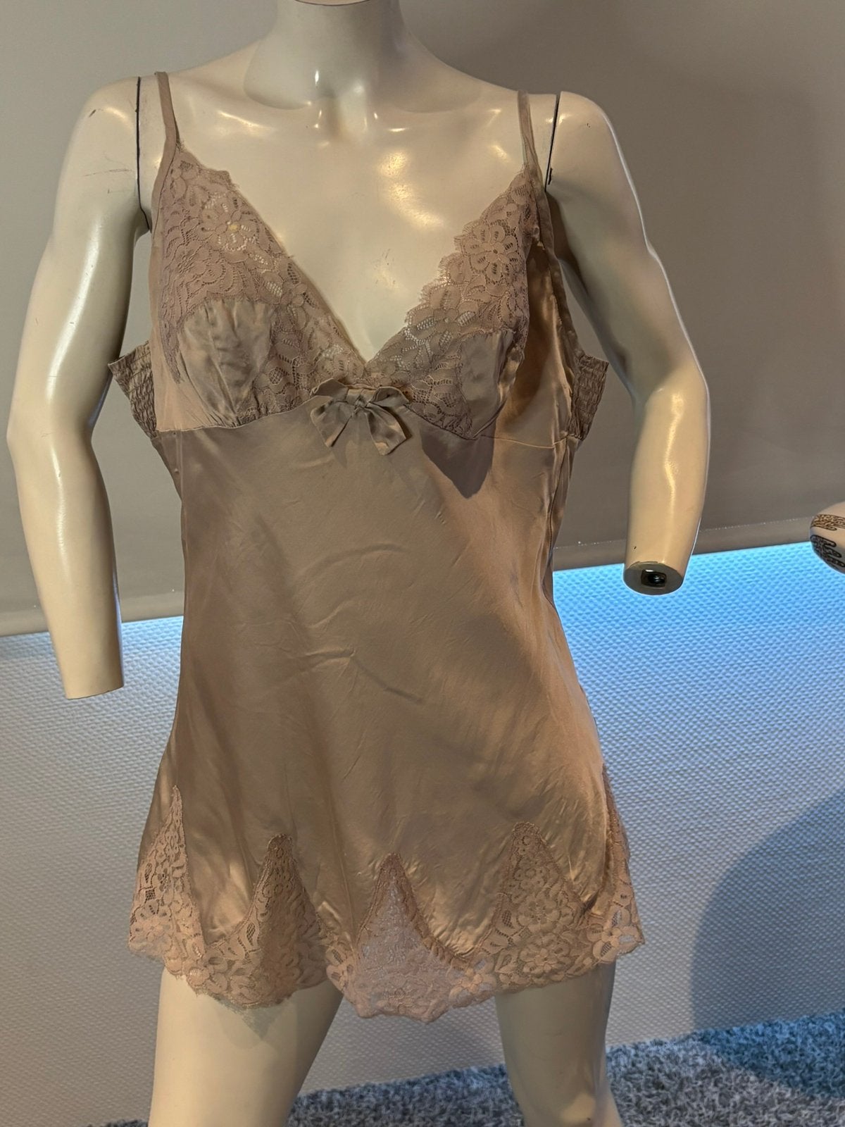 Twinset zijde top maat xl, Kleding | Dames, Tops, ., Beige, Maat 46/48 (XL) of groter, Ophalen of Verzenden