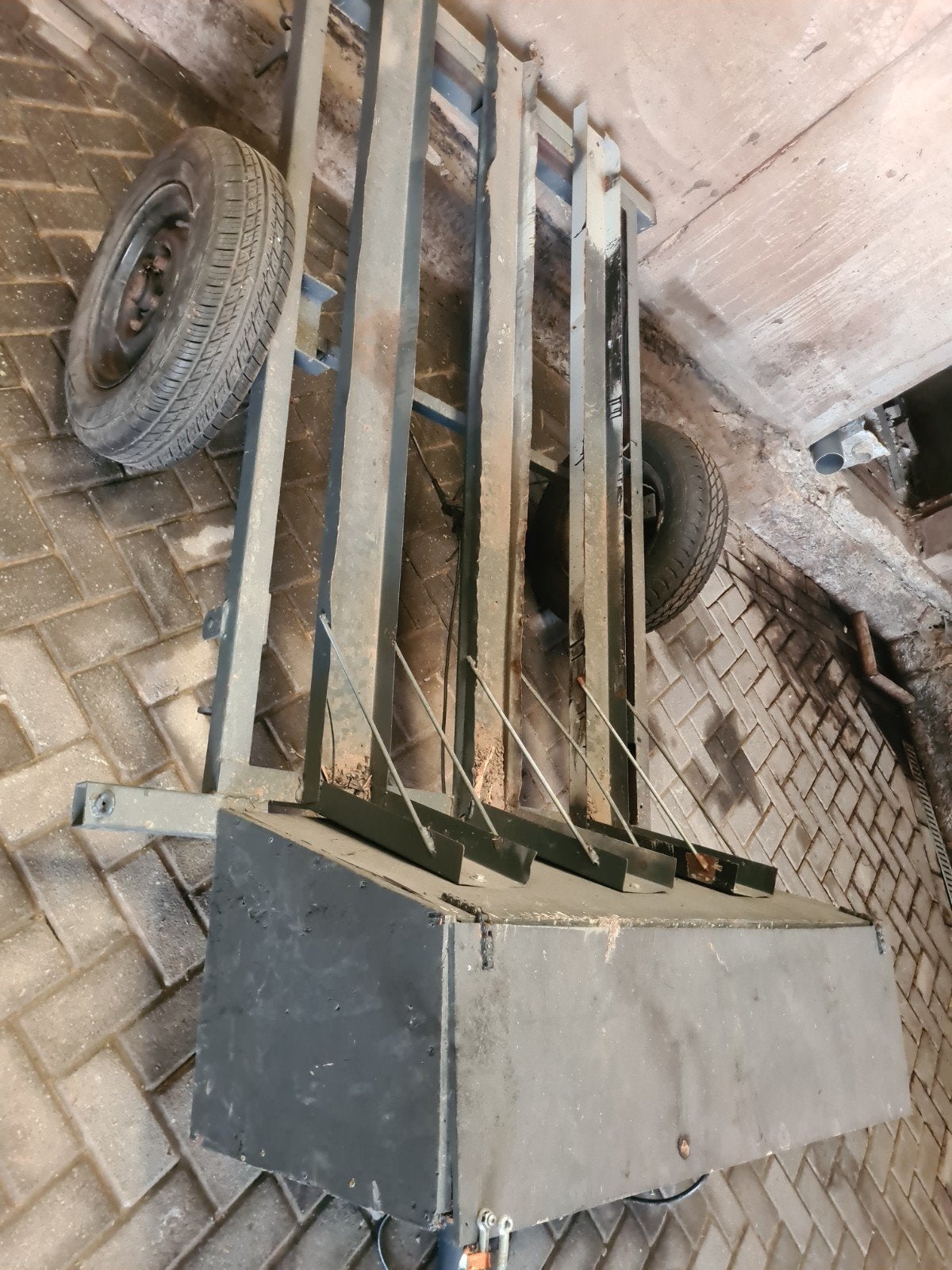 Motor aanhanger, Ophalen