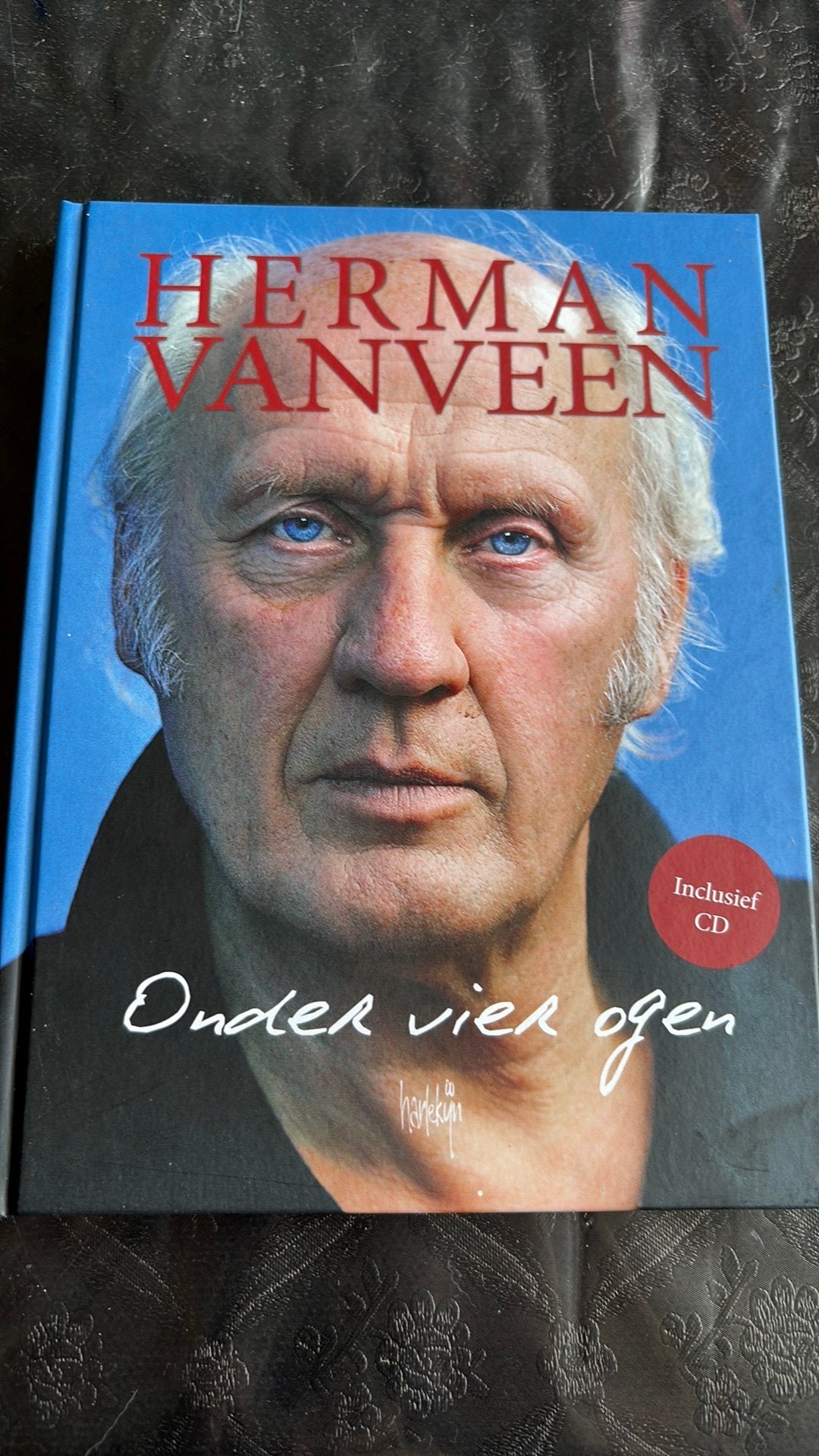 Herman van Veen- Onder vier ofen boekje + cd, Ophalen of Verzenden, Gebruikt, Levenslied of Smartlap