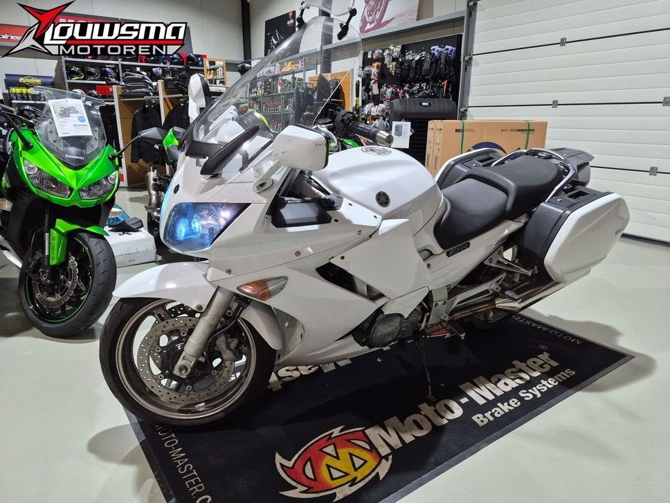 YAMAHA FJR 1300 ABS FJR 1300 ABS (bj 2009) 78.538 km, 4 cilinders, Motorrijbewijs A, Bedrijf, 1298 cc
