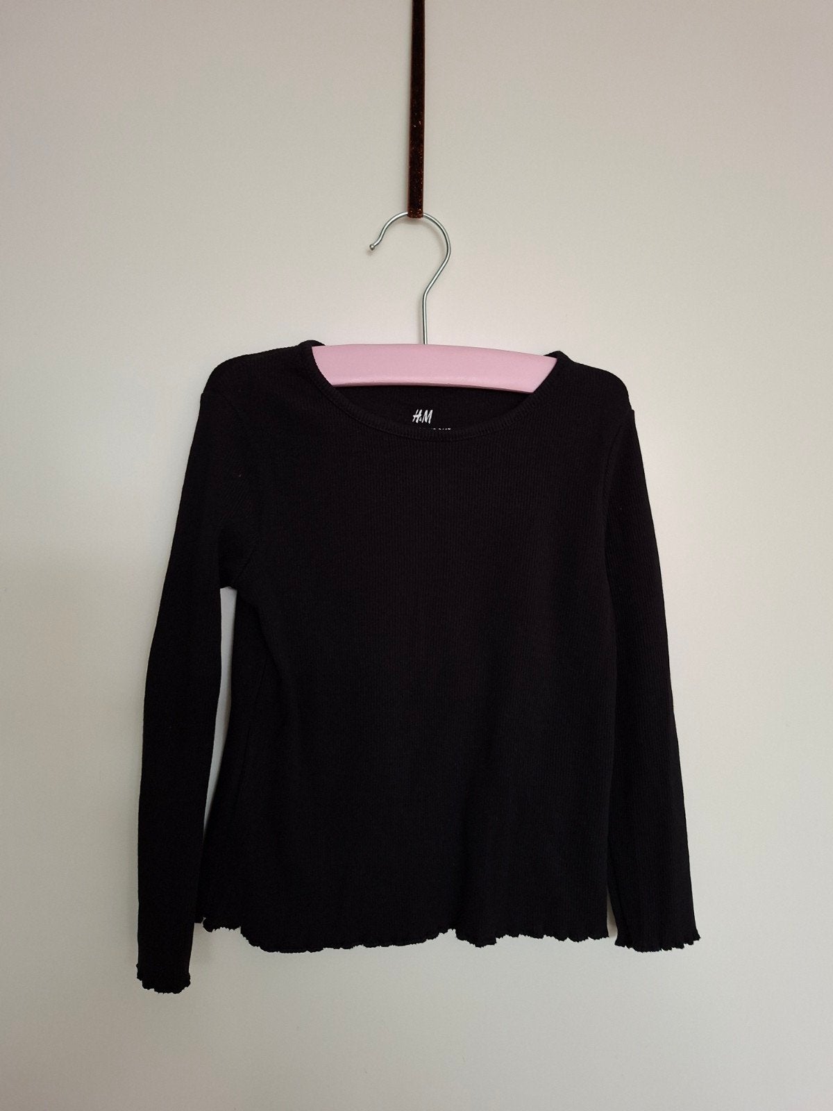 Zwarte longsleeve van H&M maat 98 104 z.g.a.n., Kinderen en Baby's, Meisje, H&M, Ophalen of Verzenden, Zo goed als nieuw