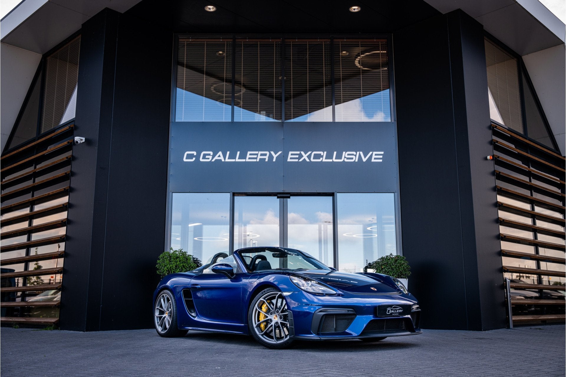 Porsche 718 Spyder 4.0 421PK - Keramisch | Sport Chrono + |, Auto's, Automaat, Dealer onderhouden, Achterwielaandrijving, Gebruikt