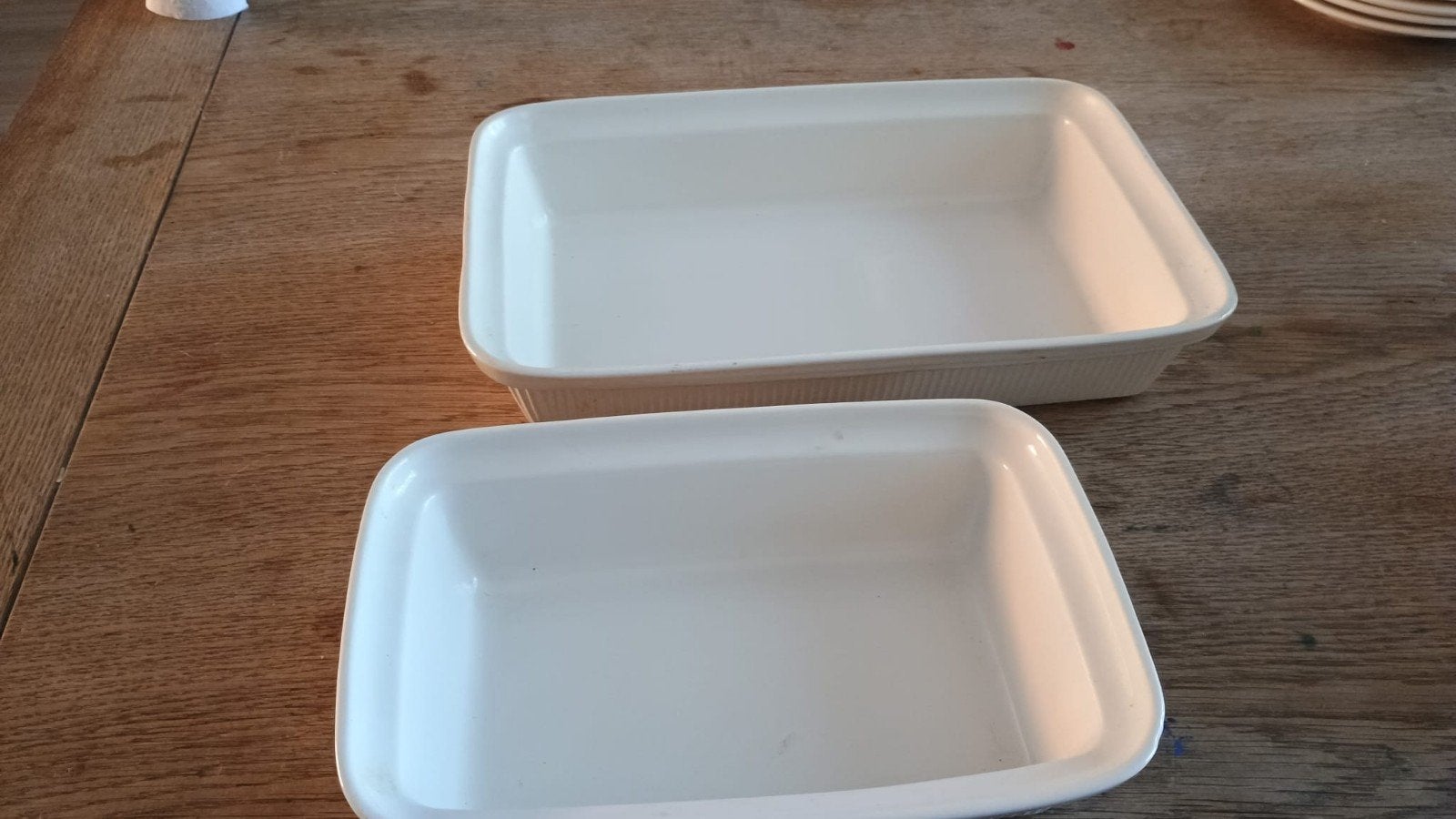 Recamier Ovenschalen - Set van 2, Huis en Inrichting, Ophalen of Verzenden, Zo goed als nieuw, Steen/keramiek, Beige