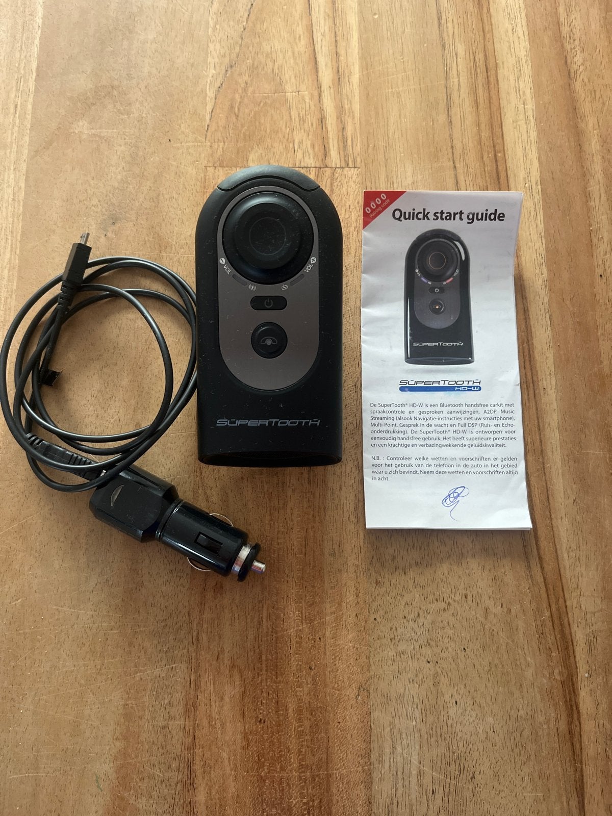 SuperTooth HD-W Bluetooth Carkit - Zo goed als nieuw, Opbouw, Universeel, Complete carkit, Ophalen of Verzenden