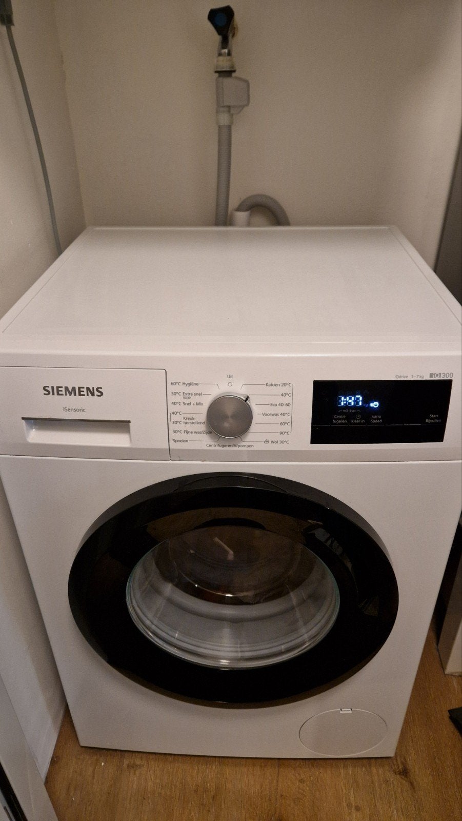 Siemens iQdrive 1-7 kg iQ300 Wasmachine - Zo goed als nieuw, Ophalen, Handwasprogramma, Zo goed als nieuw, Voorlader