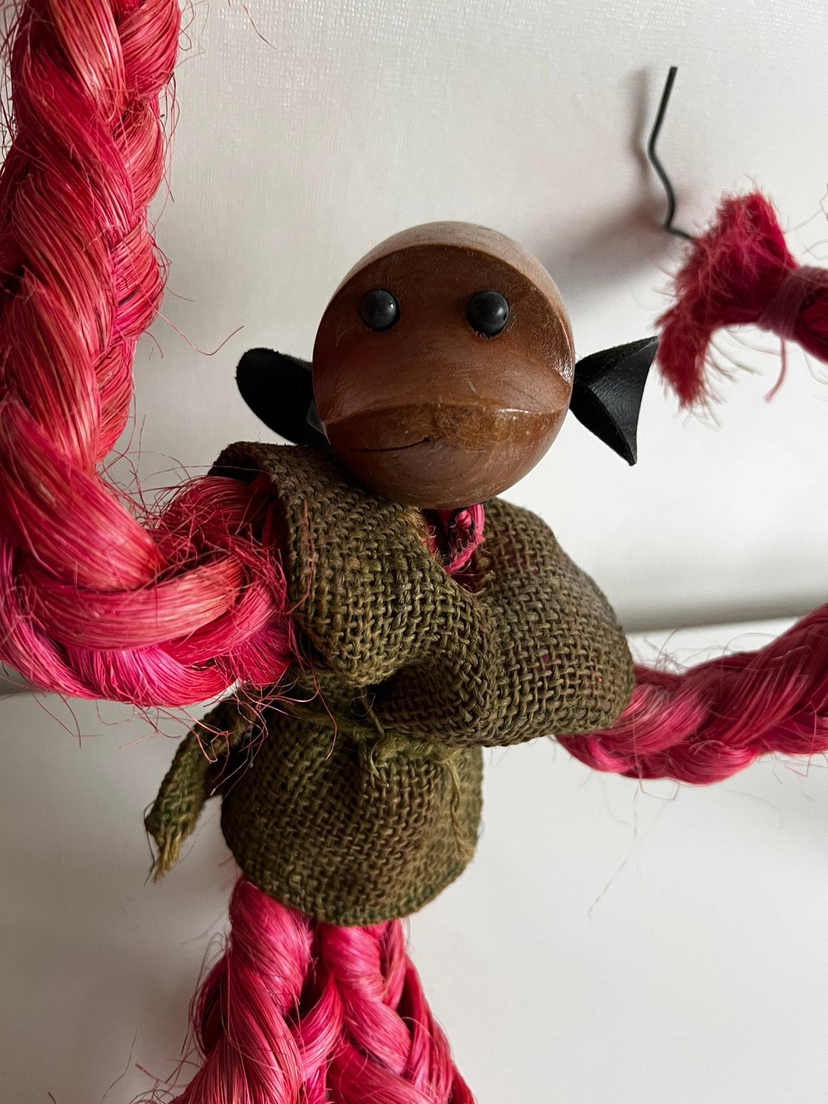 Vintage Grote Kay Bojesen Style Touw Hangaap Jungleaap 60’s, Antiek en Kunst, Ophalen of Verzenden, Object, Hout