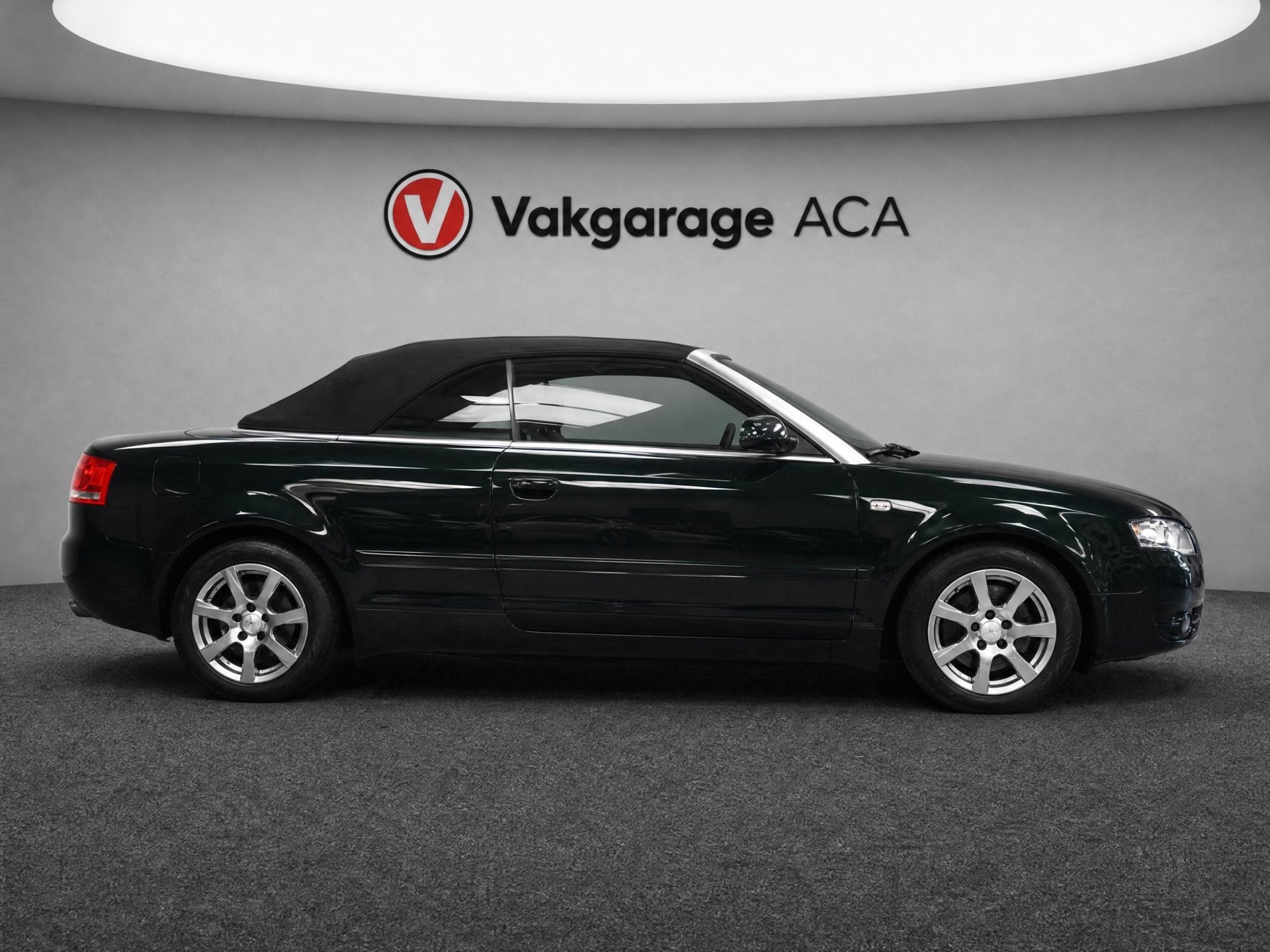 Audi A4 Cabriolet 3.2 FSI Pro Line // LEDER-ALCANTARA // NAV, Gebruikt, Zwart, Cabriolet, 4 stoelen