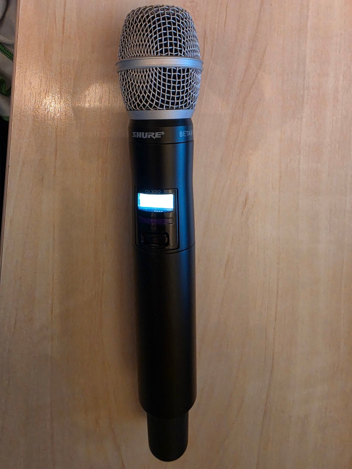 Shure QLXD2 Beta 87A handheld, Ophalen of Verzenden, Zo goed als nieuw, Zangmicrofoon, Draadloos