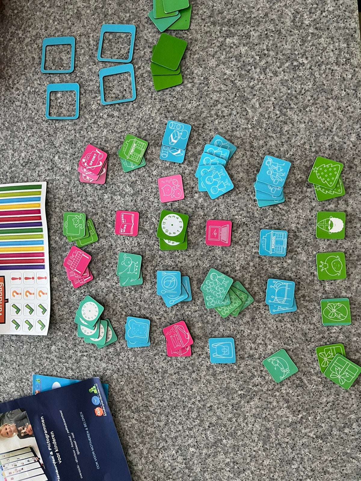 Magnetische pictogrammen voor kinderen – dagplanning, Ophalen, Zo goed als nieuw