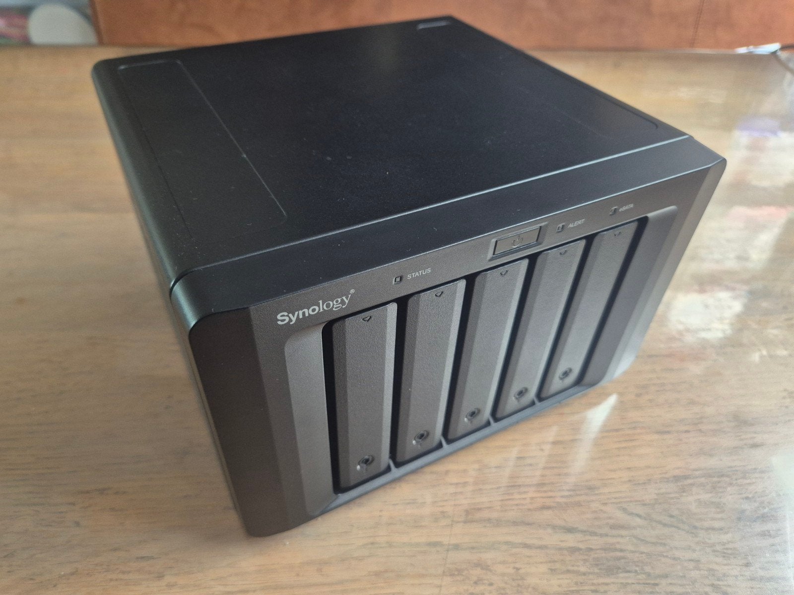Synology DX513 NAS (5 bays), Ophalen of Verzenden, Gebruikt