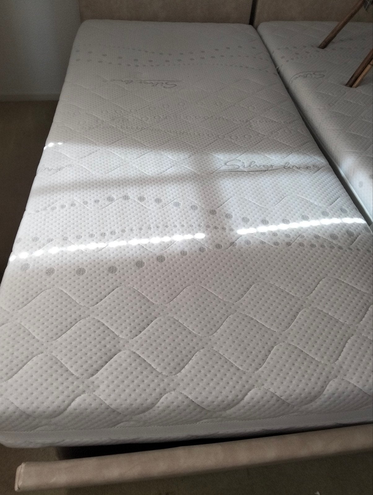 Dreamzone Silverline matras, zo goed als nieuw, Ophalen, 90 cm, Eenpersoons, Zo goed als nieuw