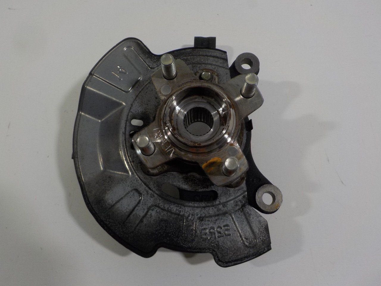 Wielnaaf rechts voor Suzuki Swift, Onderdelen@venauto.nl, Van der Ven Autorecycling B.V., Gebruikt, Ettenseweg 76, 4706 PB Roosendaal, The Netherlands