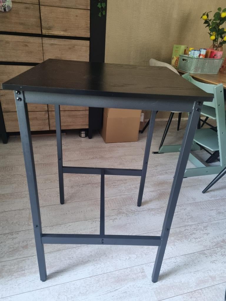 ZGAN bar tafel, 606092, Ophalen, Zo goed als nieuw