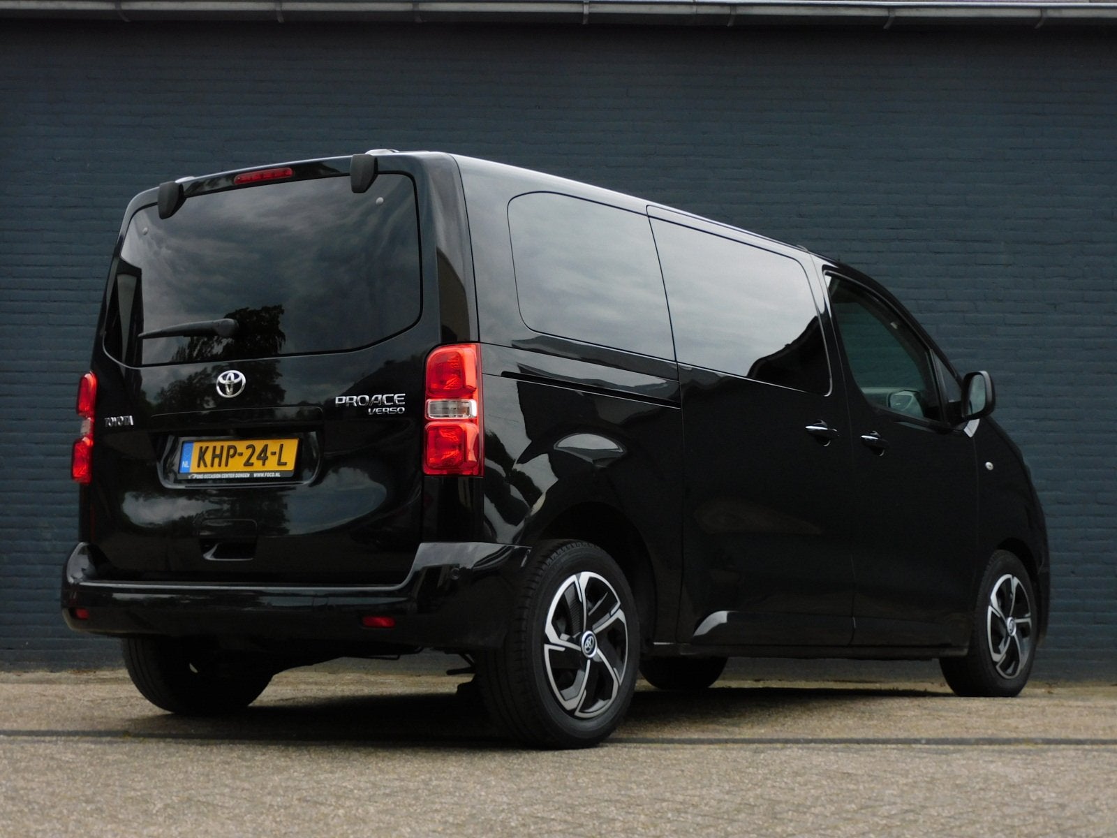 Toyota ProAce VERSO MEDIUM 1.5D 360 CAMERA! 8-PERSOONS! BL, Auto's, Voorwielaandrijving, Stof, ProAce, Parkeersensor