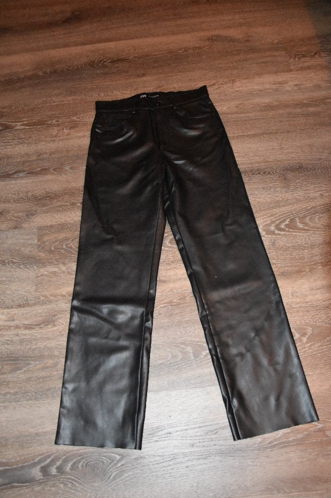 Zwarte neplederen broek van Zara, Ophalen of Verzenden, Zo goed als nieuw, Maat 36 (S), Lang