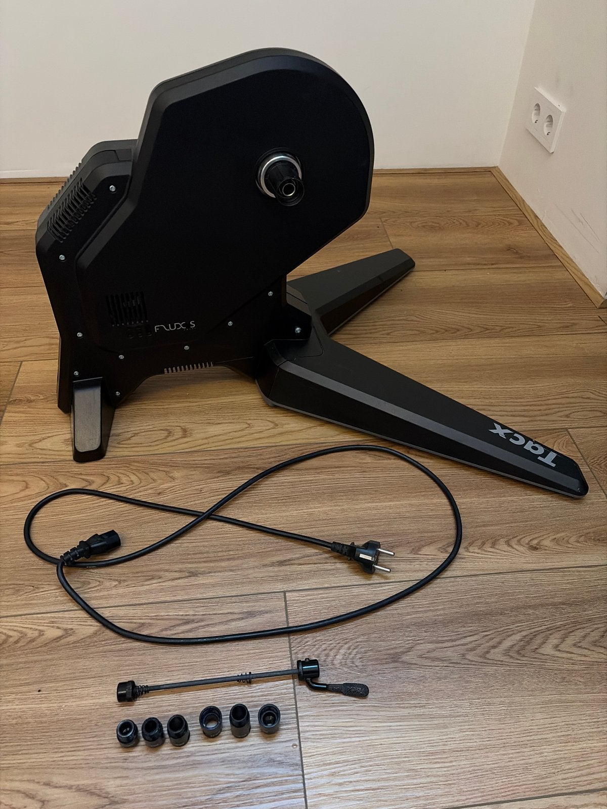 Tacx Flux S Smart T2900 fietstrainer, Carbon, Zo goed als nieuw, Meer dan 20 versnellingen, Ophalen