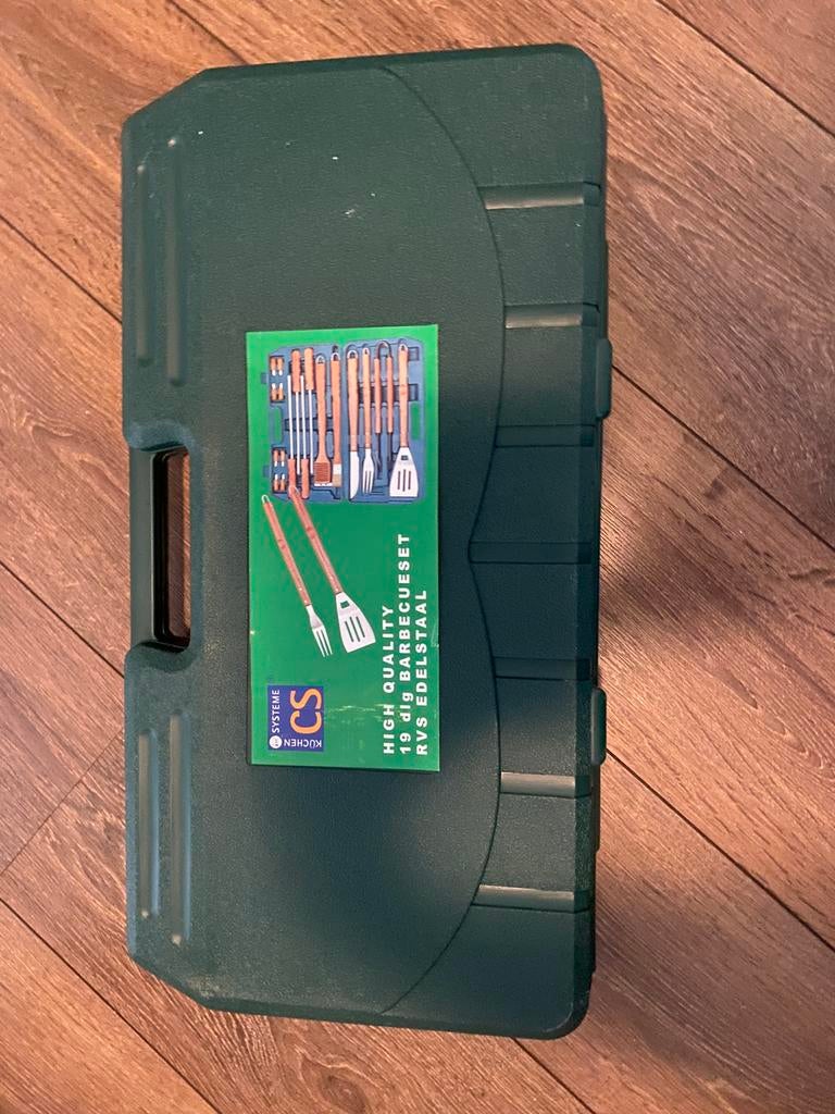 BBQ set in koffertje, Ophalen, Nieuw