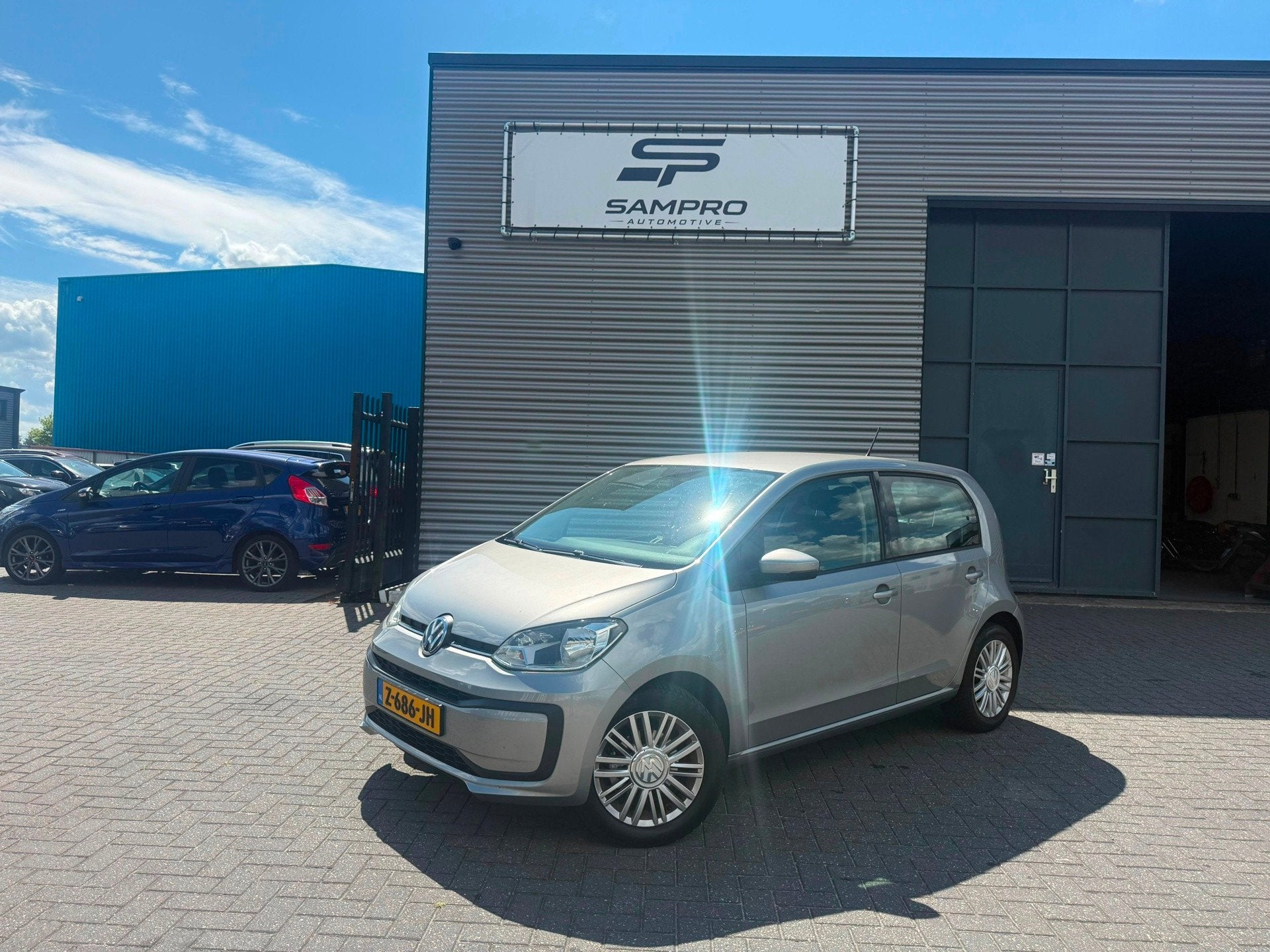 Volkswagen Up! 1.0 BMT high up!, Auto's, Volkswagen, Voorwielaandrijving, Electronic Stability Program (ESP), Gebruikt, Handgeschakeld