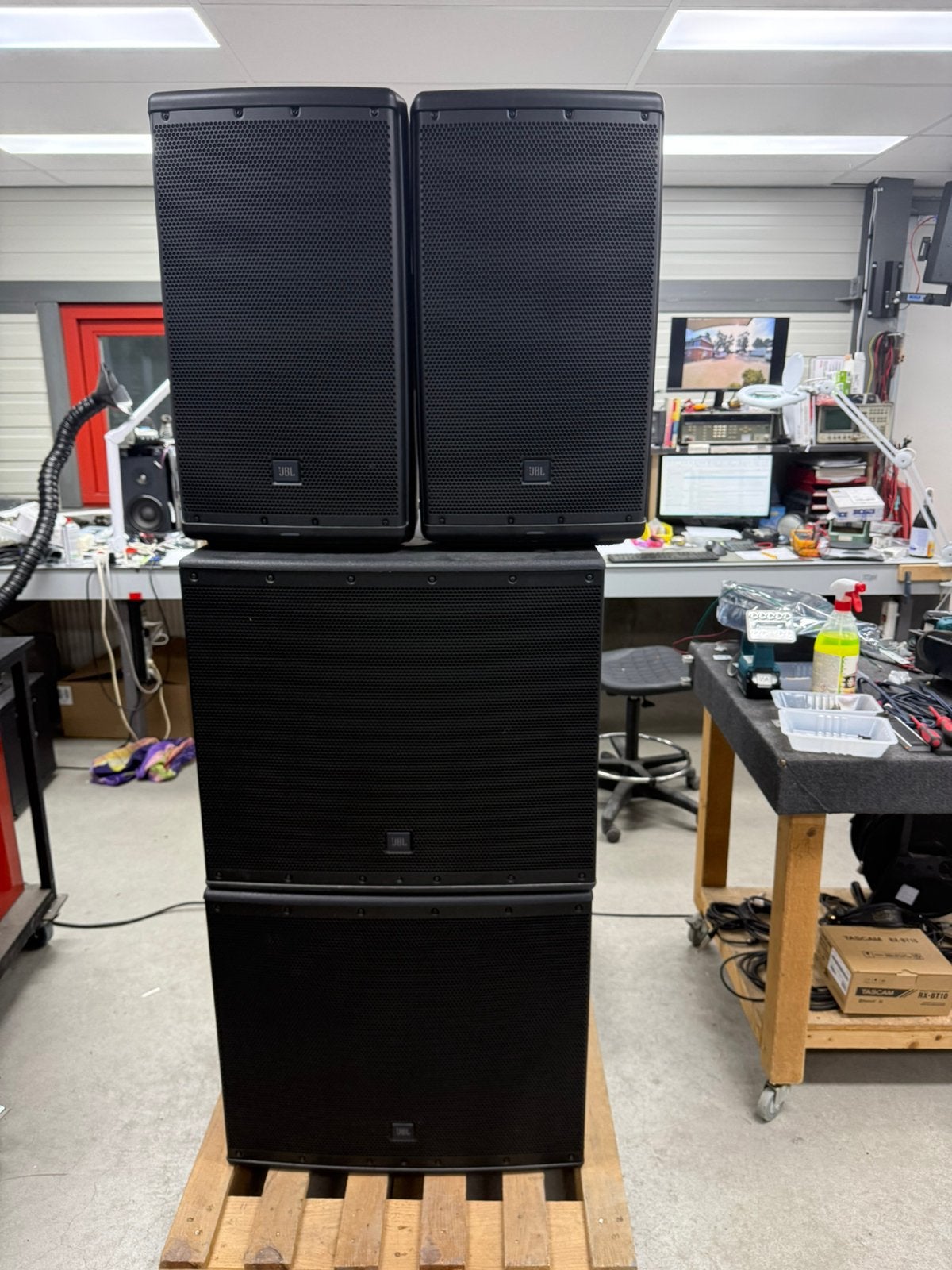 Jbl Eon 600 professionele geluidsinstallatie, Ophalen of Verzenden, Zo goed als nieuw, Audio