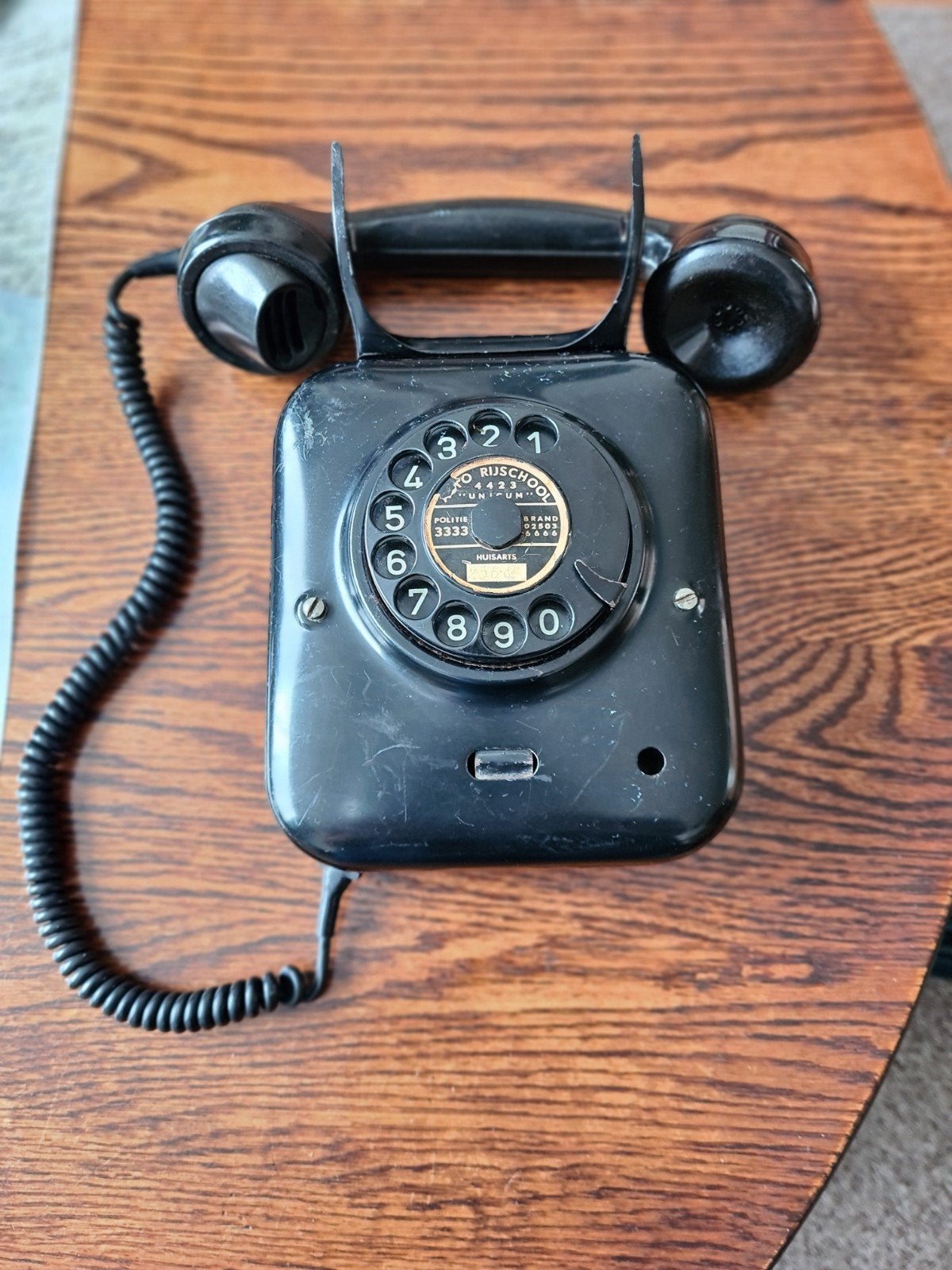 Vintage Bakelieten Muurtelefoon met Draaischijf, Ophalen