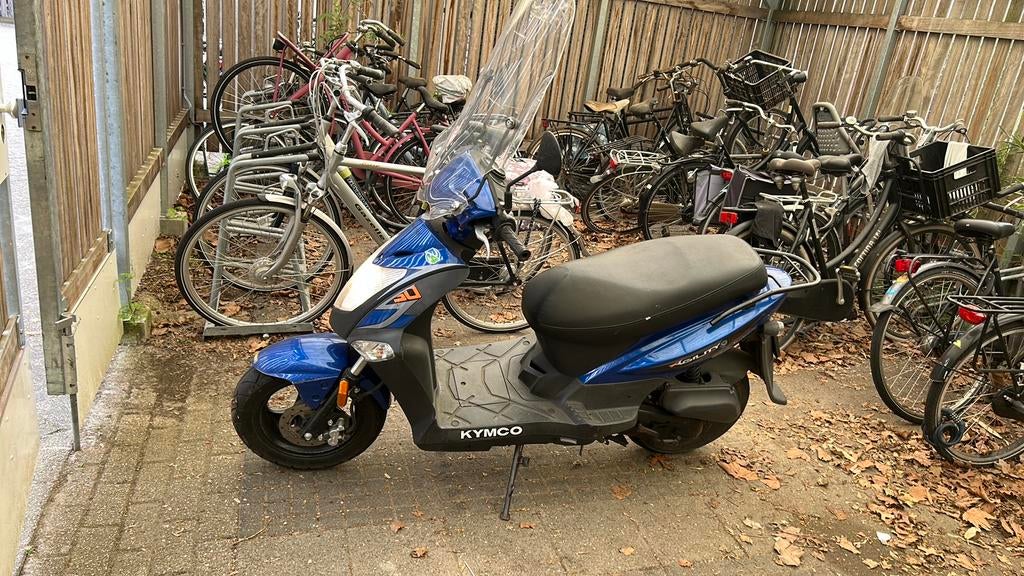Kymco bouwjaar 2020, Ophalen, Zo goed als nieuw, Benzine, Kymco