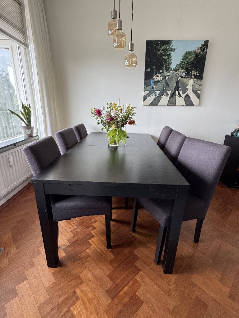 IKEA BJURSTA Uitschuifbare Eettafel, Zwart, Huis en Inrichting, Tafels | Eettafels, Ophalen, Gebruikt, 50 tot 100 cm, Vijf personen of meer